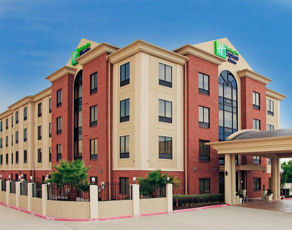 Holiday Inn Express & Suites La Porte, An Ihg Hotel Exterior photo